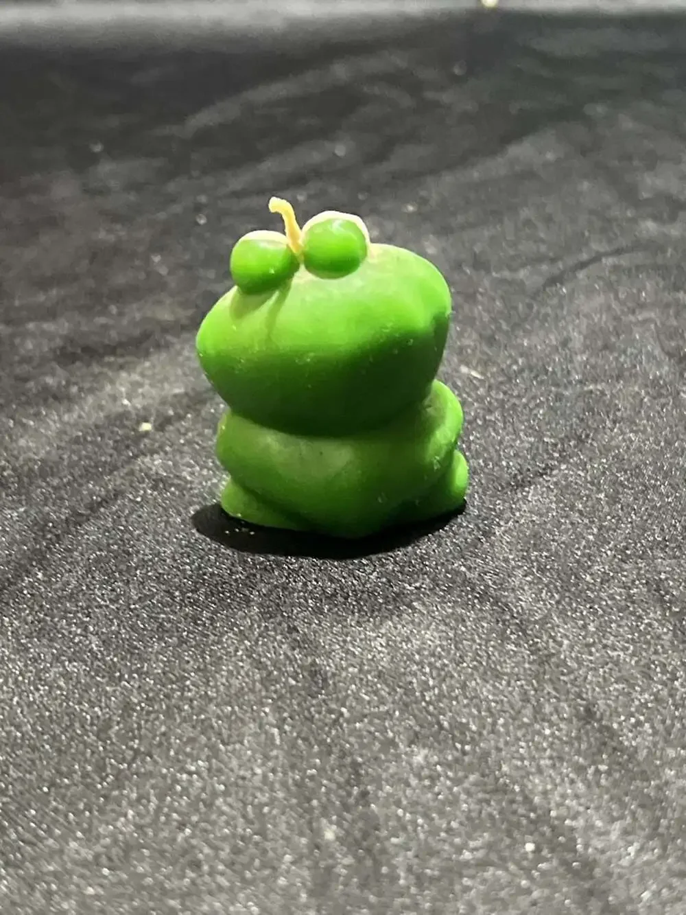 Vintage Green Frog Novelty Wax Candle